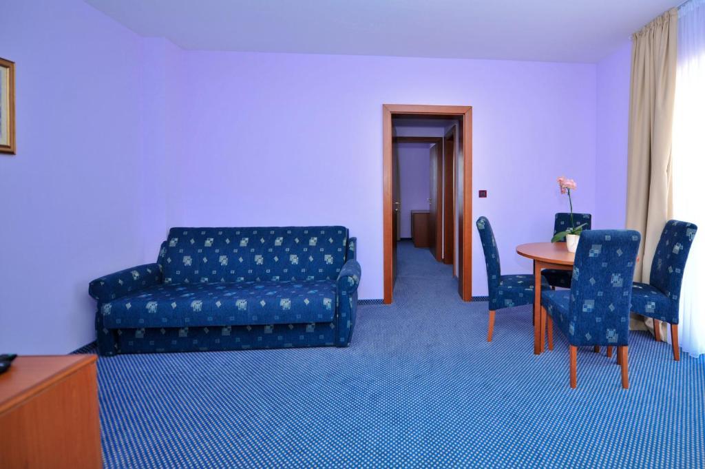 Villa Kastel Повляна Экстерьер фото
